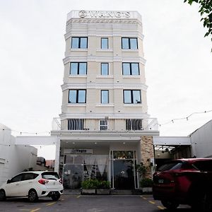 Wangs Hotel Gurney Drive